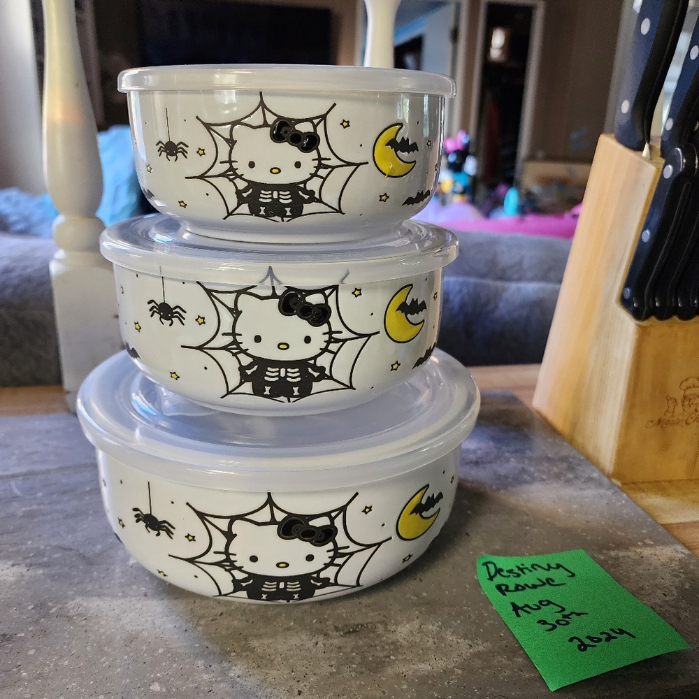 Hello kitty skeleton tupperware containers
